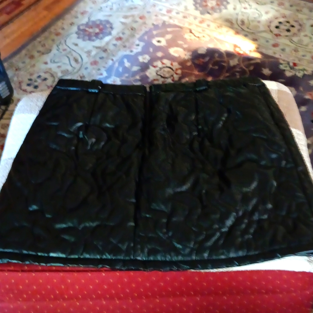 ❤️Plus Size Faux Leather Quilted Skirt